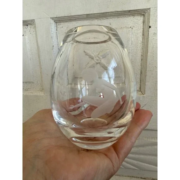MCM Holmegaard Hellas Clear Vase Per Lütken Etched Susanne kneeling nude